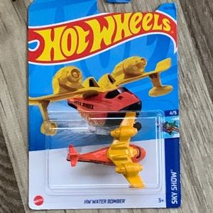 Hot Wheels HW Air Plane Water Bomber Sky Show Jet Airplane 4/5 HW Hotwheels New